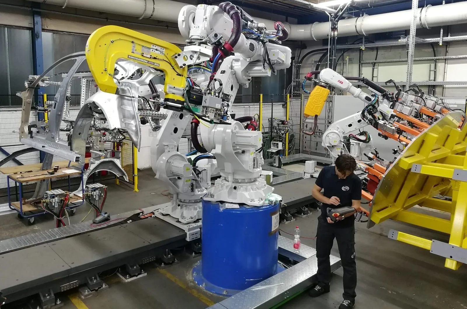 Profesión: programador de robots industriales