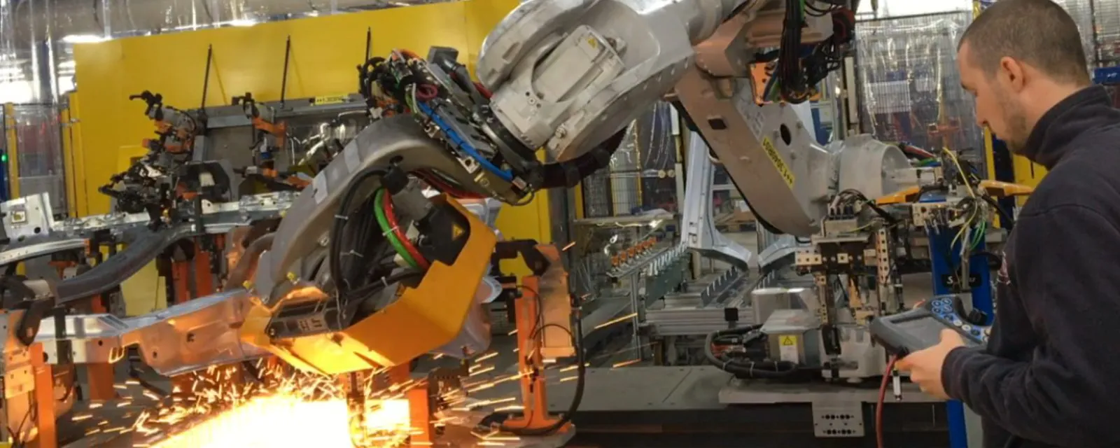 El futuro de la soldadura robotizada: robots, IA y cobots